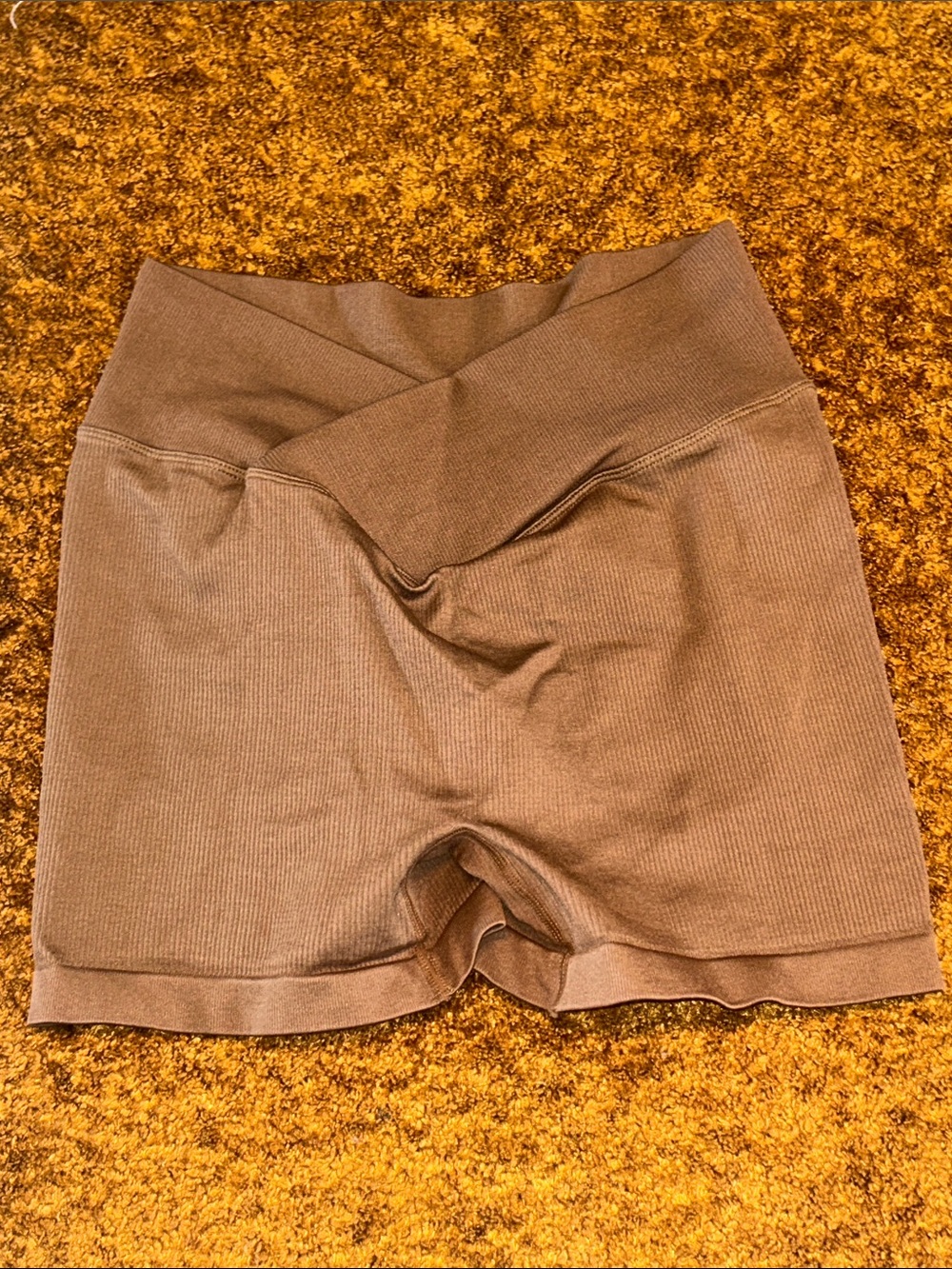 Ribbed High-Waist Women’s Bike Shorts — Brown